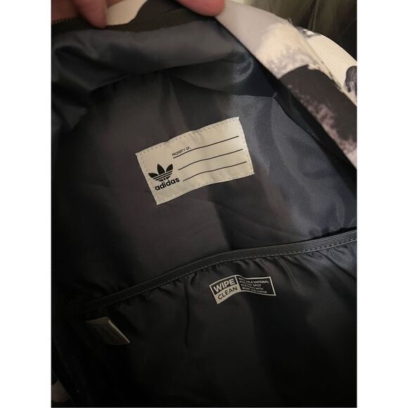 Adidas Trefoil Backpack 2.0 - Picture 8 of 9
